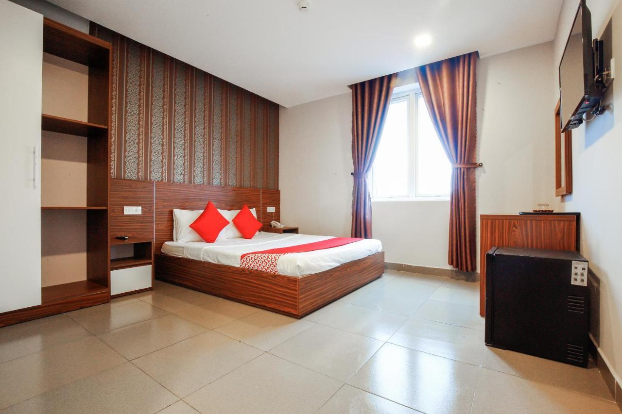 Oyo 491 Truong Sa Hotel Дананг Экстерьер фото
